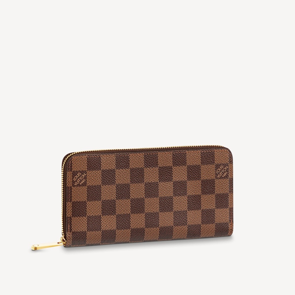 Louis Vuitton zippy wallet